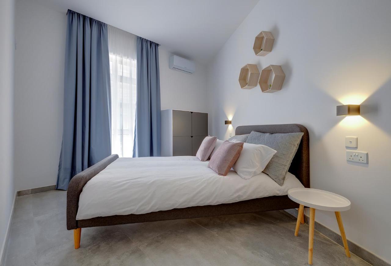Perfect Location, Modern 2Br Apartment Слима Экстерьер фото