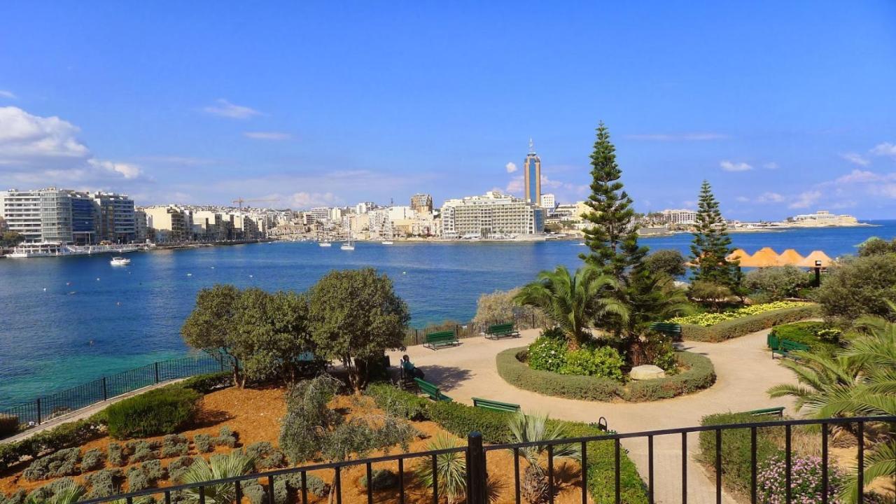 Perfect Location, Modern 2Br Apartment Слима Экстерьер фото